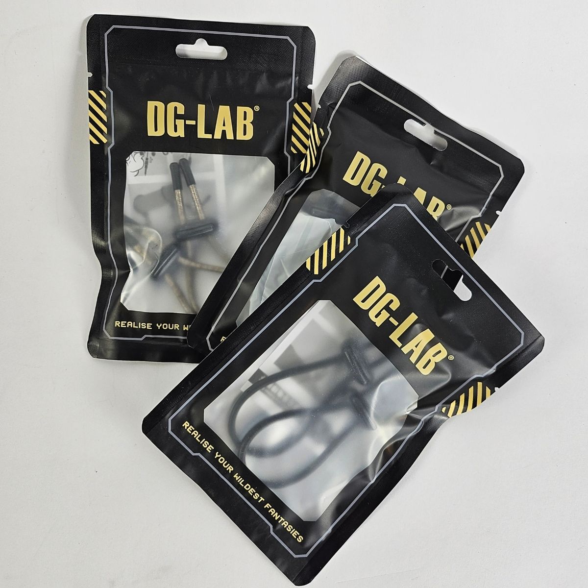 DG-LAB Penis- und Hodenschlaufen in verschiedenen Varianten