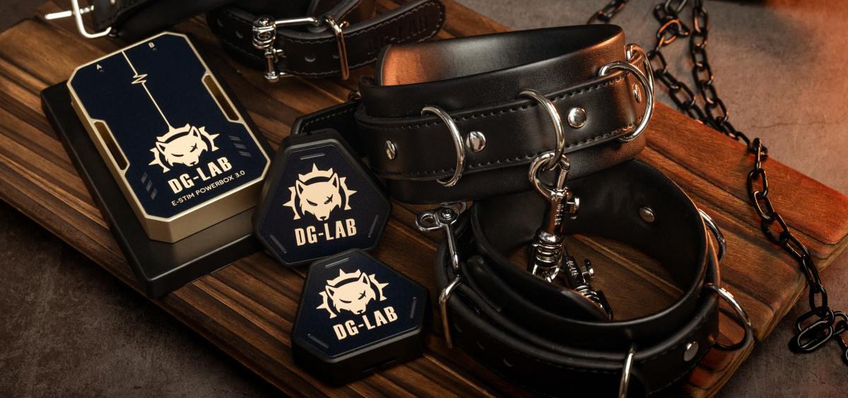 DG-Lab Coyote 3.0 E-Stim Powerbox und PawPrints Wireless Buttons