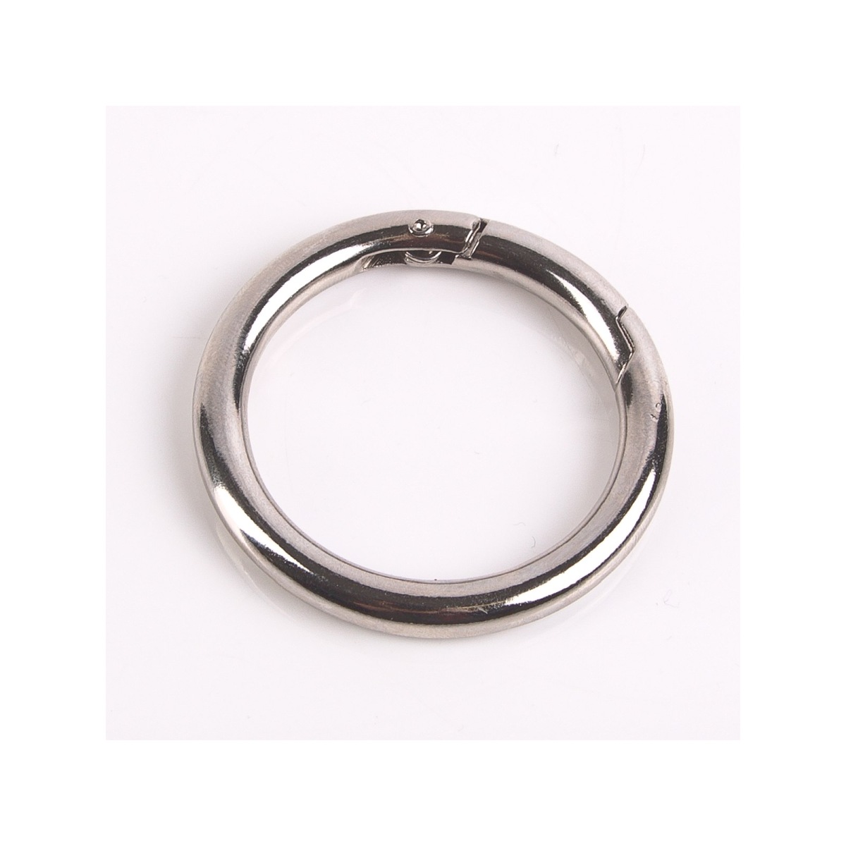 Kleiner runder Klickring-Karabiner aus Metall