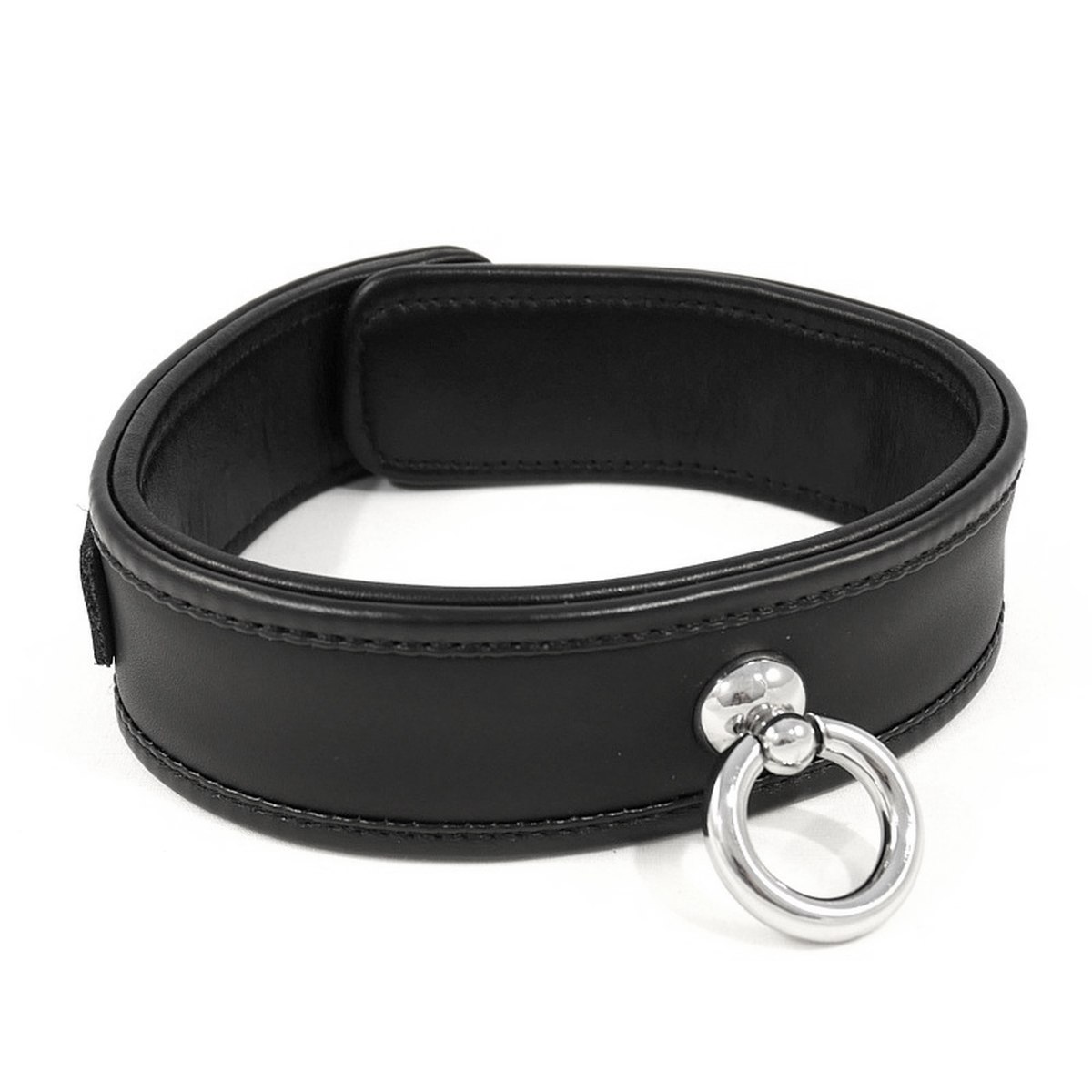 BDSM - Halsband aus Leder mit dekorativem Ring